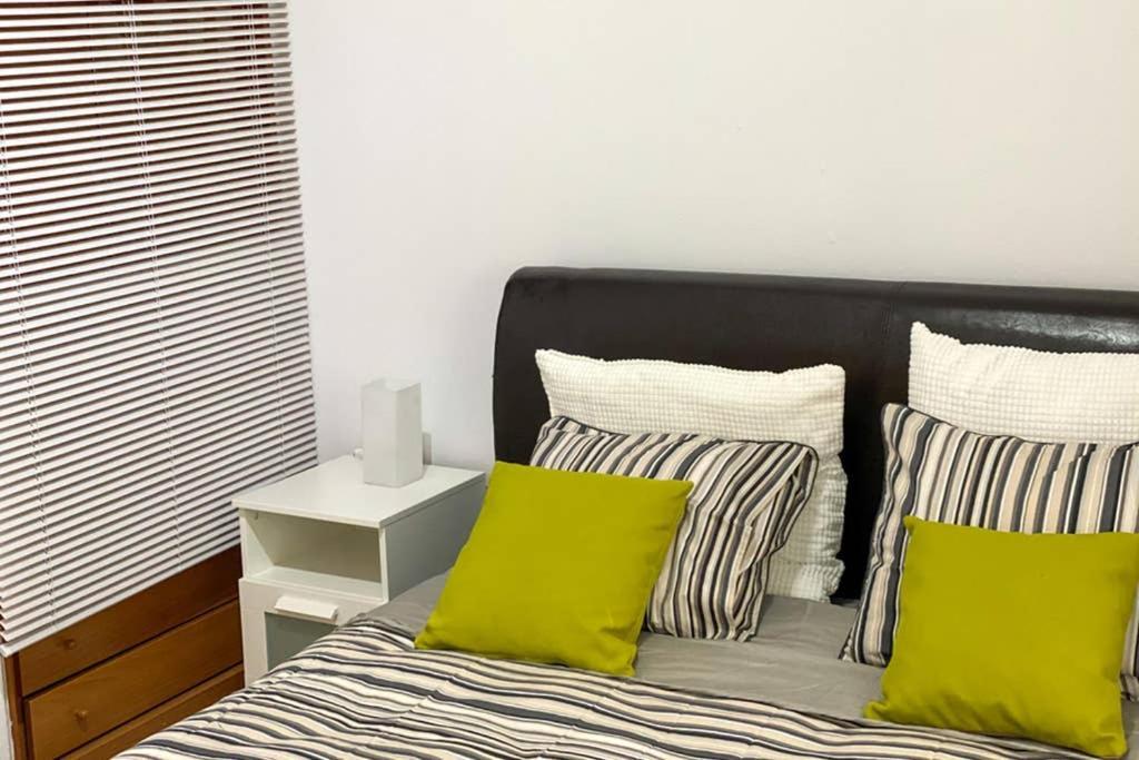 Art Decor Luxury Apartment Комотини Экстерьер фото
